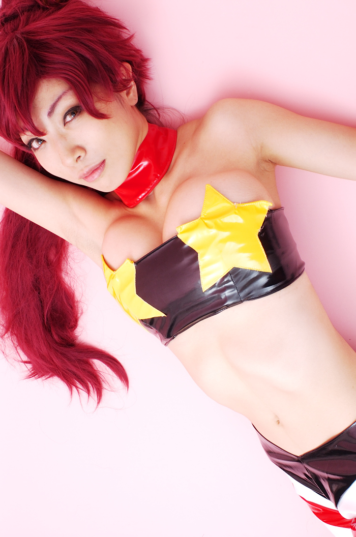 [Cosplay]  Tengen Toppa Gurren Lagann - Big Tits Yoko